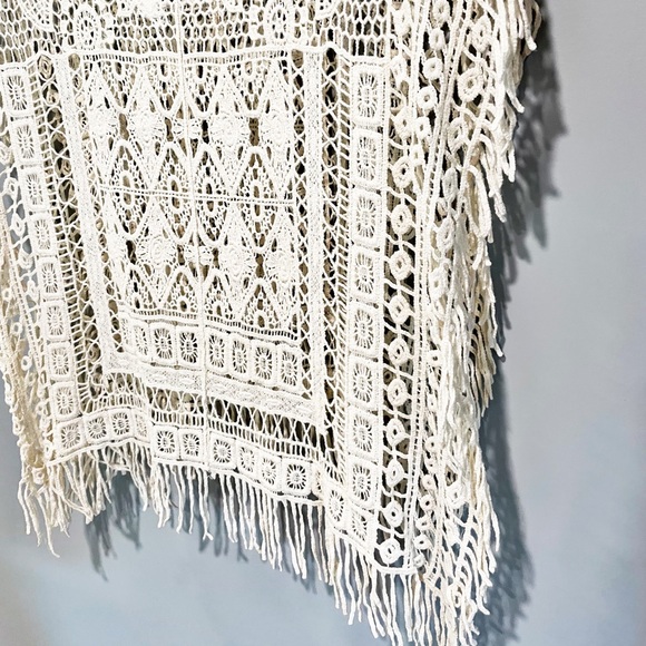 Beige Crochet Lace Embroidered Coverup Blouse Batwing Sleeve Loose Fit - Picture 16 of 16